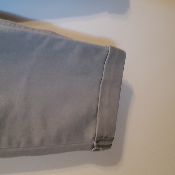 Levi brand military green cropped jeans. HOST Pick! - Picture 2 of 4